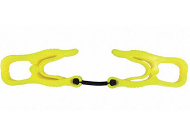Easy To Use Hand Protection Clips 1.29*6.38*0.74 for Gloves